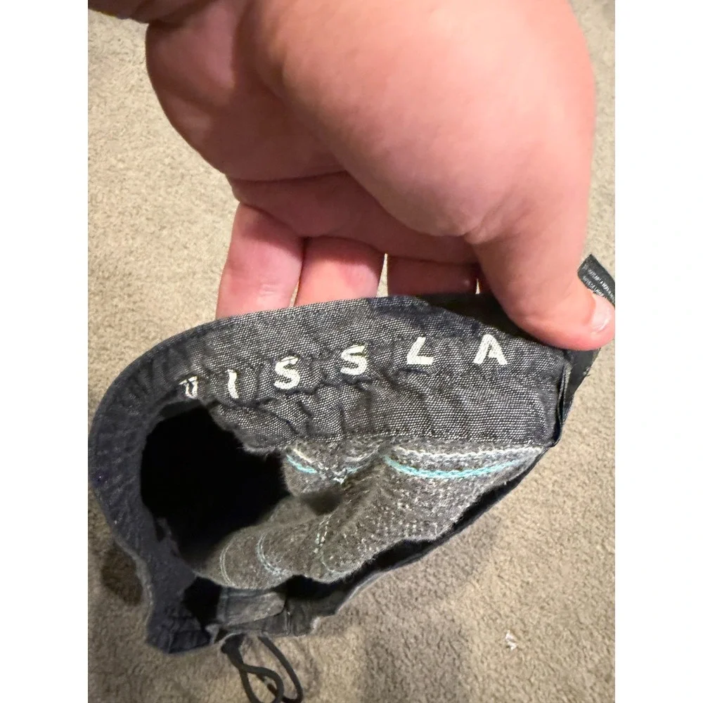 VISSLA sofa surfer